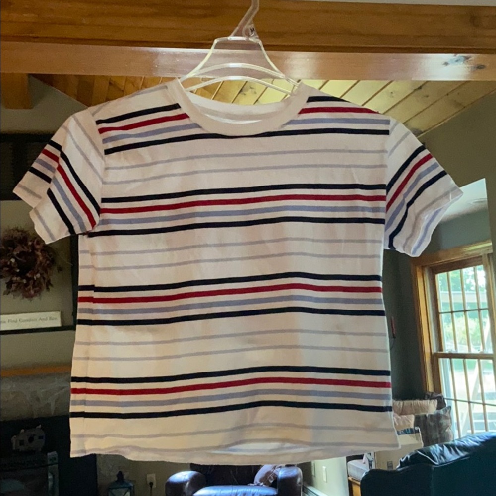 short sleeve t-shirt